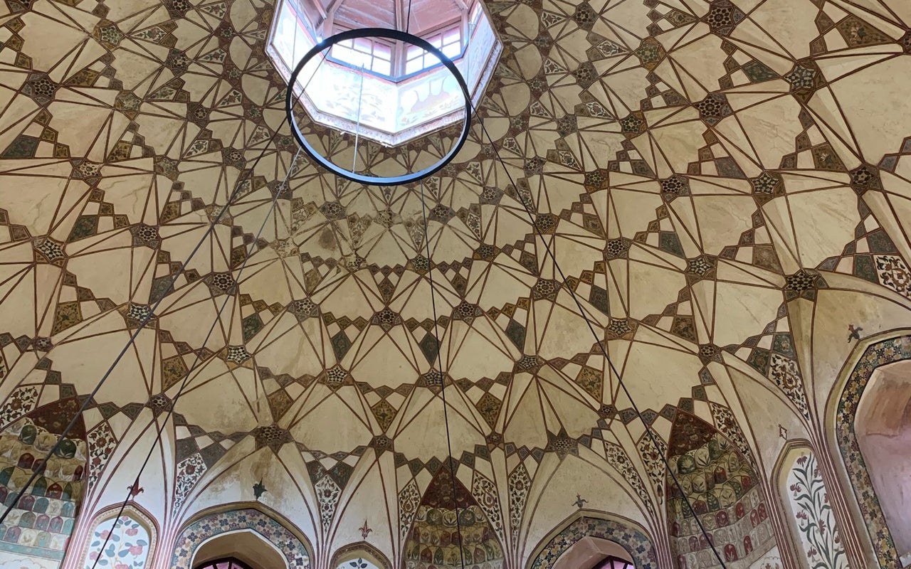 Shahi Hammam (شاہی حمام‬)