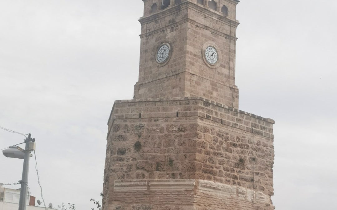 Saat Kulesi