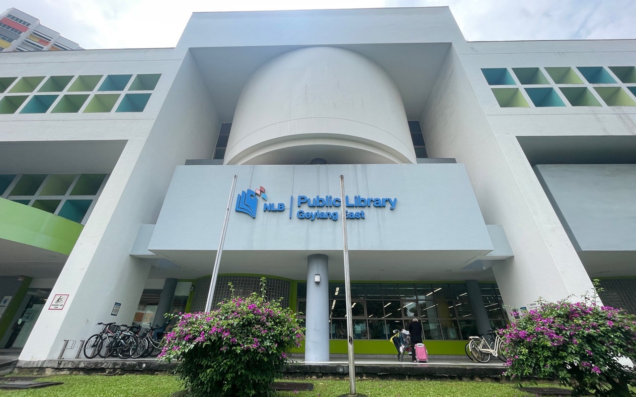Geylang East Public Library