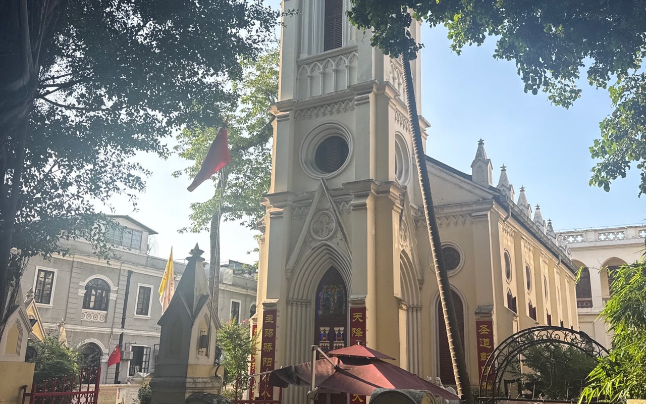 Shamian Island (沙面岛)
