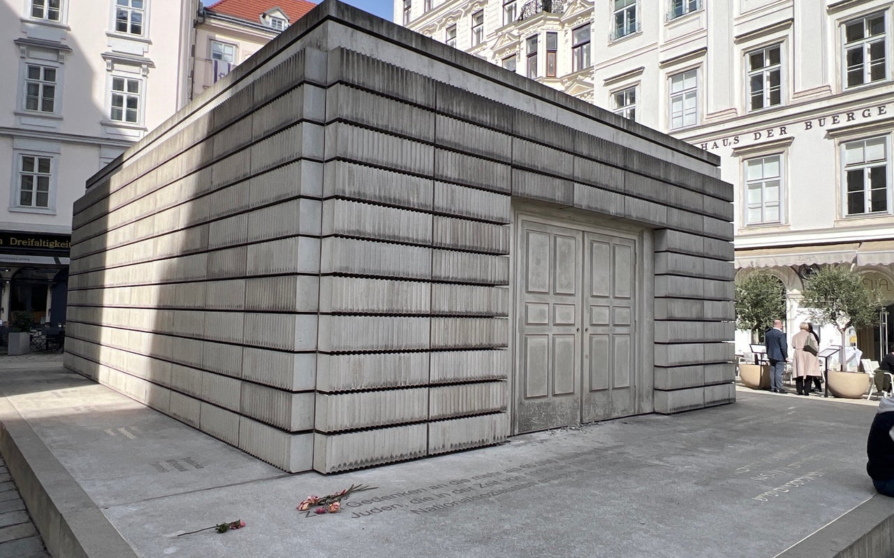Holocaust Memorial (Mahnmal für die österreichischen jüdischen Opfer der Schoah)