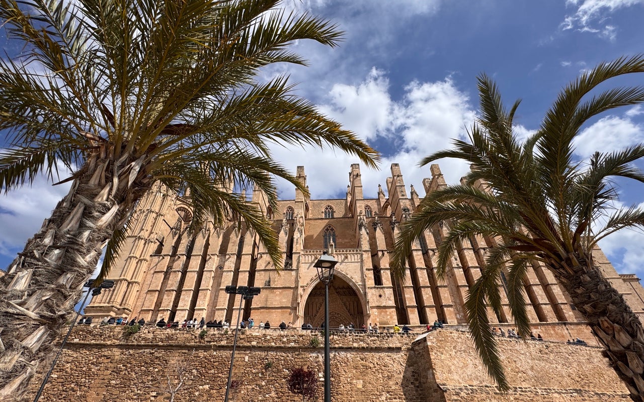 Palacio Real de La Almudaina (Palau Reial de l'Almudaina)