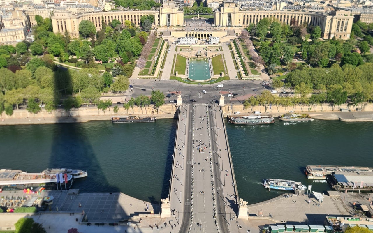 Top of the Eiffel Tower (Sommet de la Tour Eiffel)