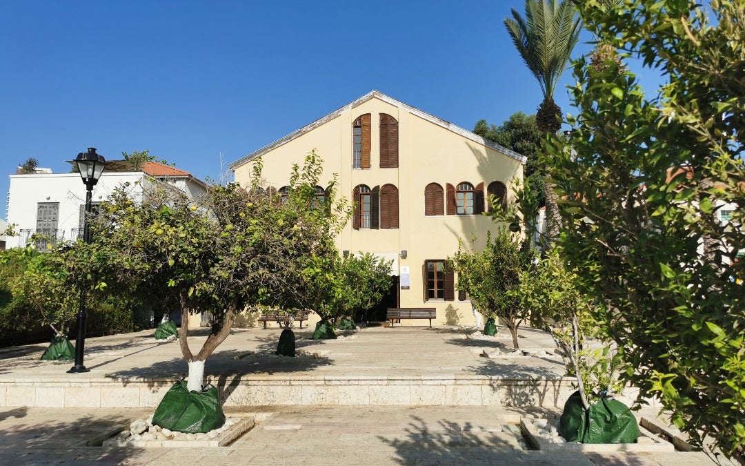 Suzanne Dellal Square