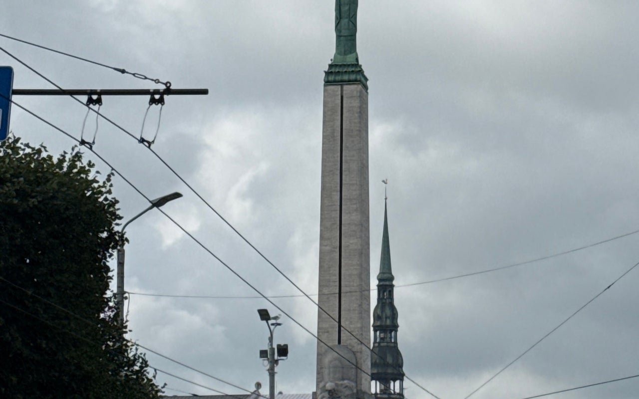 Freedom Monument (Brīvības piemineklis)