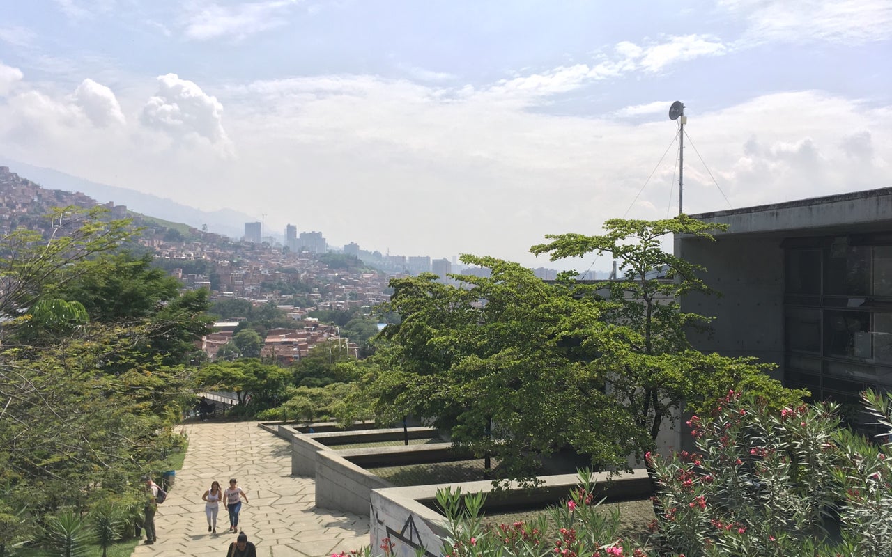 Parque Biblioteca San Javier