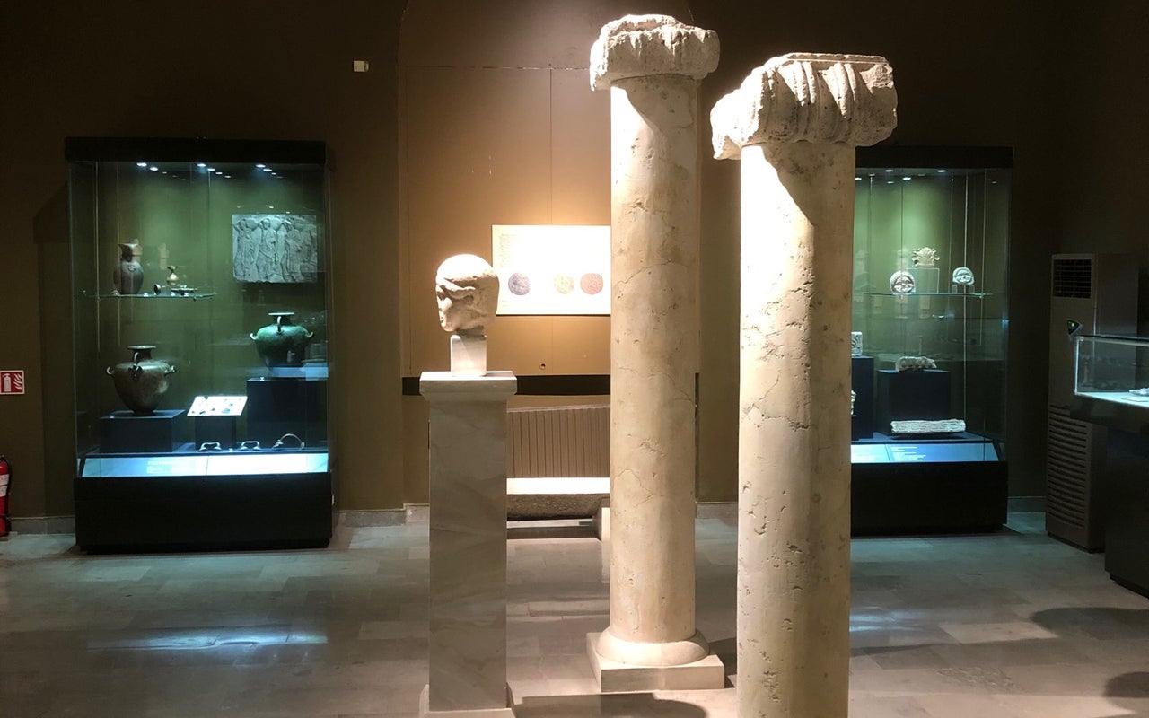 Archaeological Museum (Археологически музей)