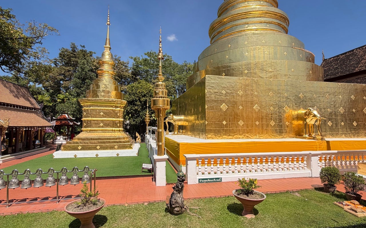 Wat Phra Singh Waramahavihan (วัดพระสิงห์วรมหาวิหาร)