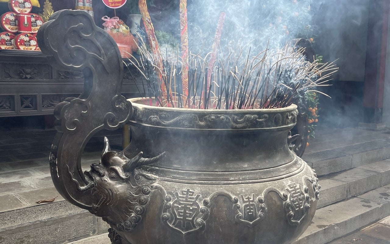 Đền Quán Thánh