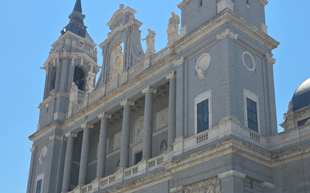 Almudena Cathedral (Catedral de la Almudena)