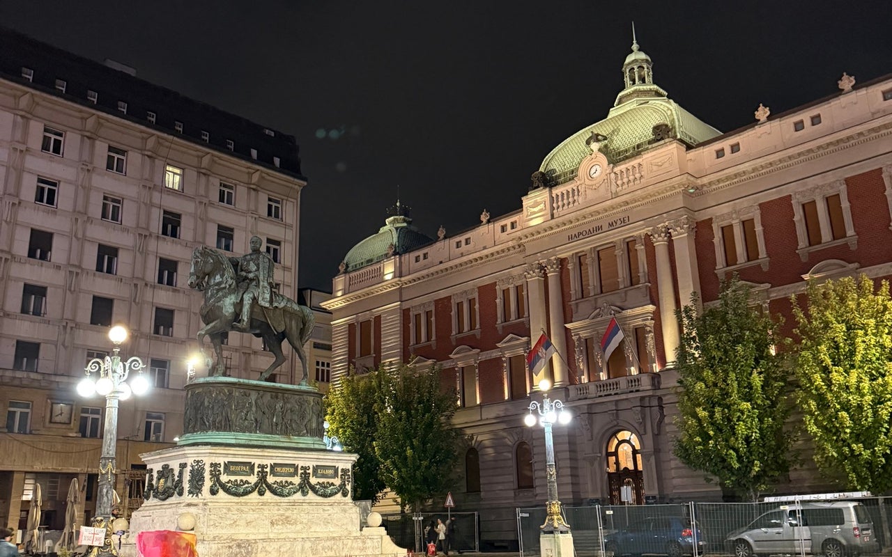 Stajalište gradskog prevoza Trg republike