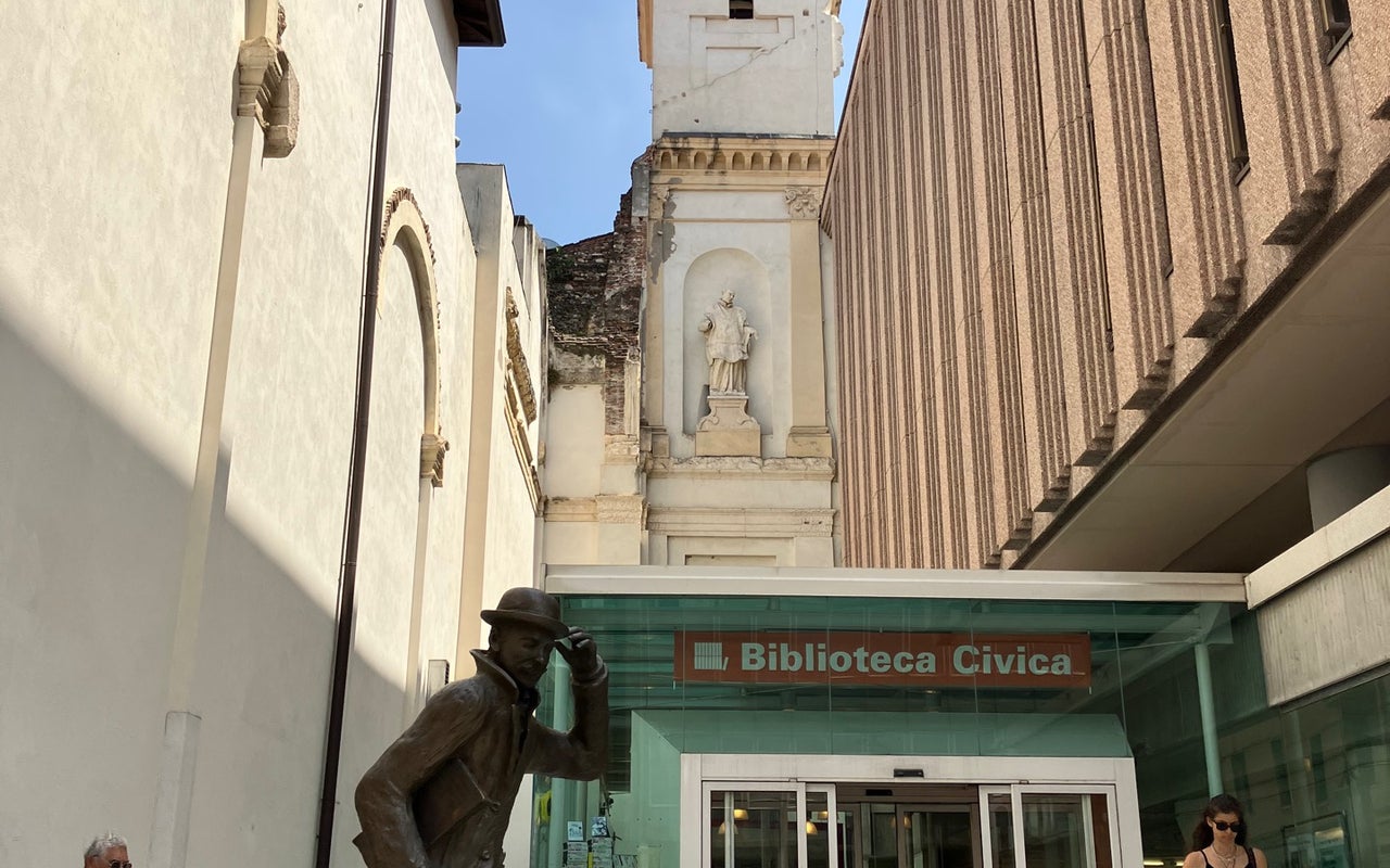 Biblioteca Civica