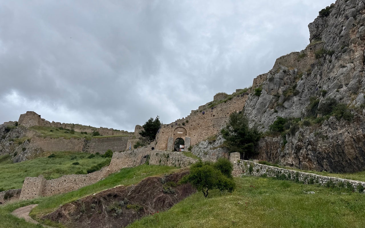 Castle of Acrocorinth (Κάστρο Ακροκορίνθου)
