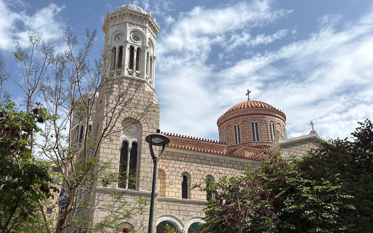 Monastiraki Square (Παναγία Χρυσοσπηλιώτισσα)