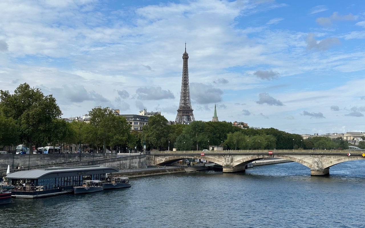 Alexander III Bridge (Pont Alexandre III)