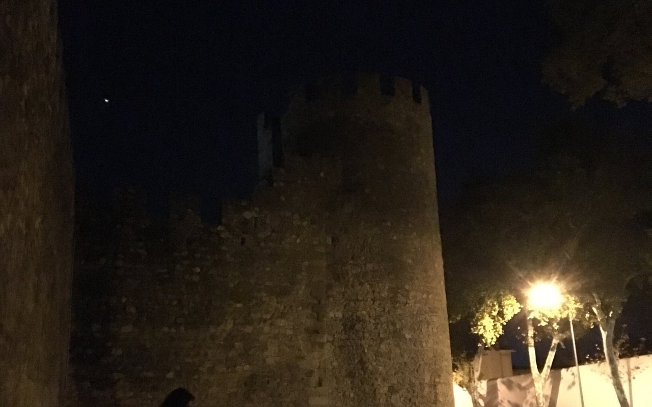 Muralhas de Évora