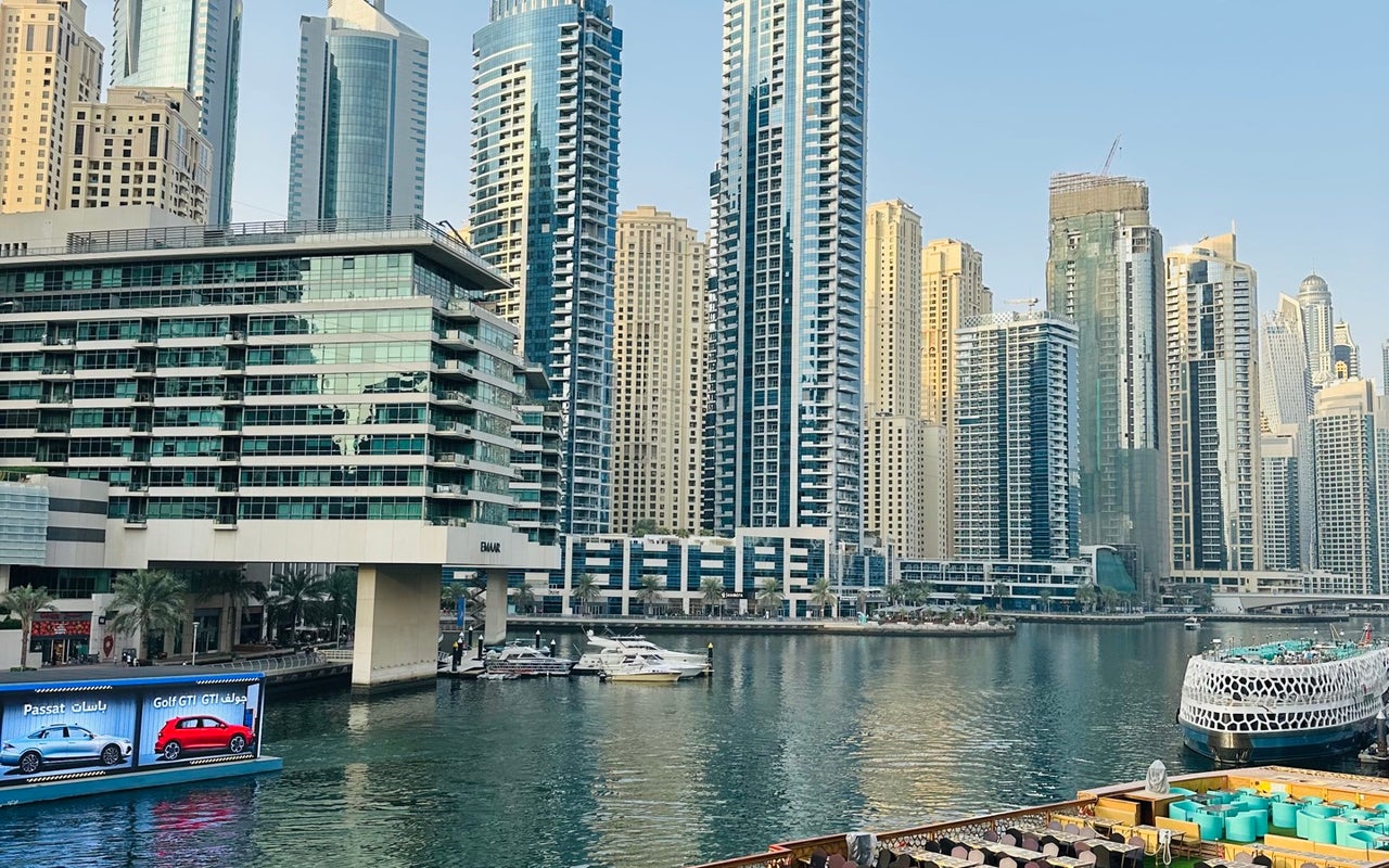 Dubai Marina (مرسى دبي)