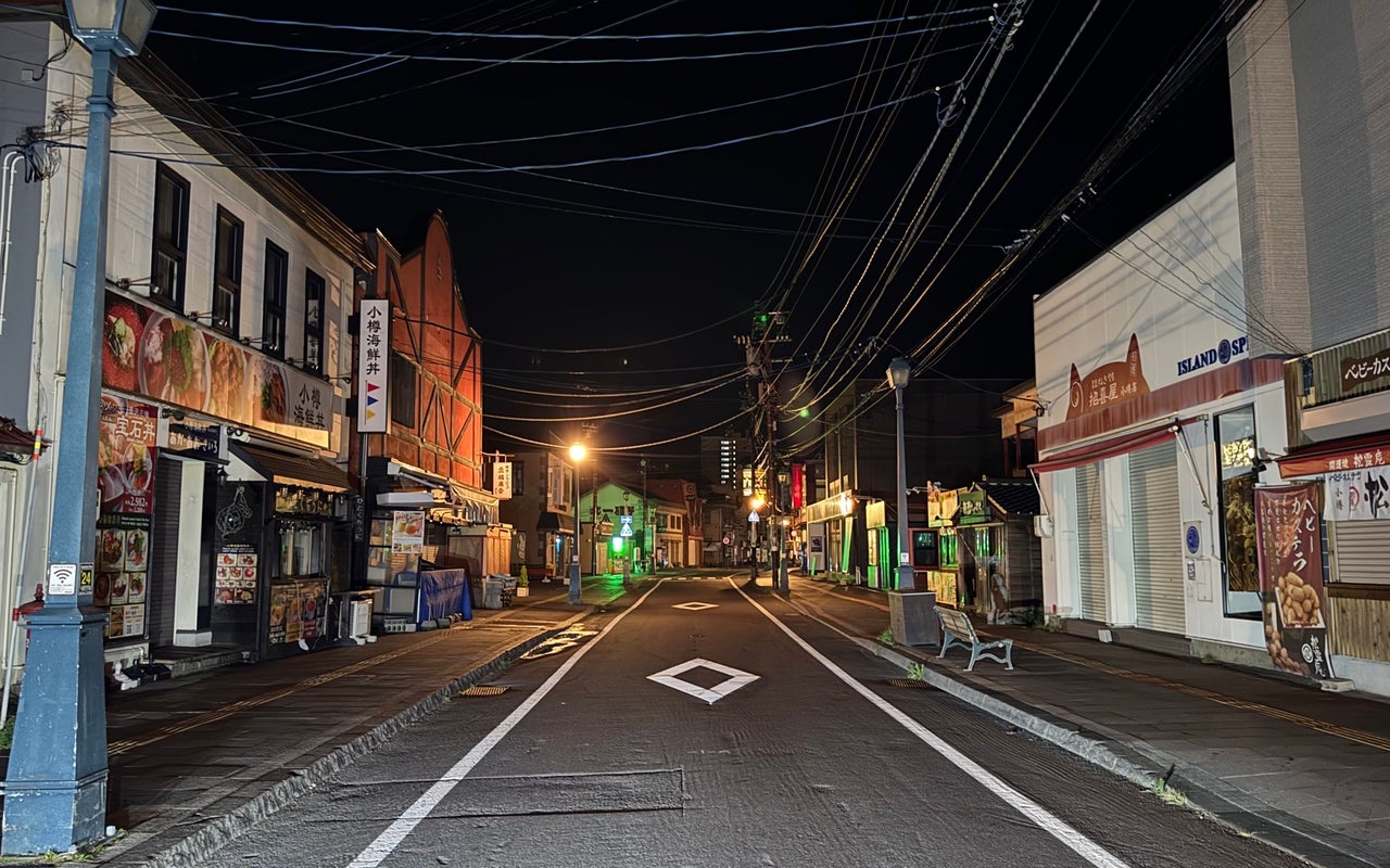 Sakaimachi Street (堺町本通り(堺町通り))