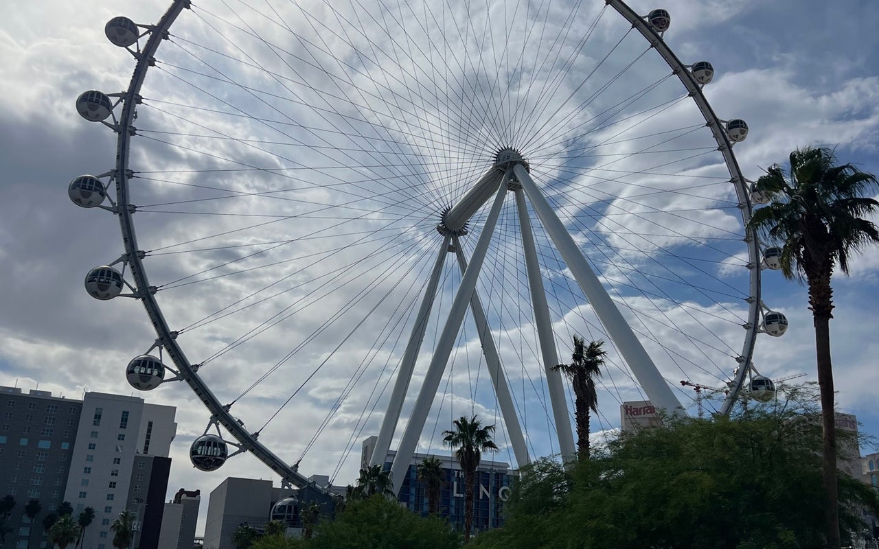 The LINQ Promenade