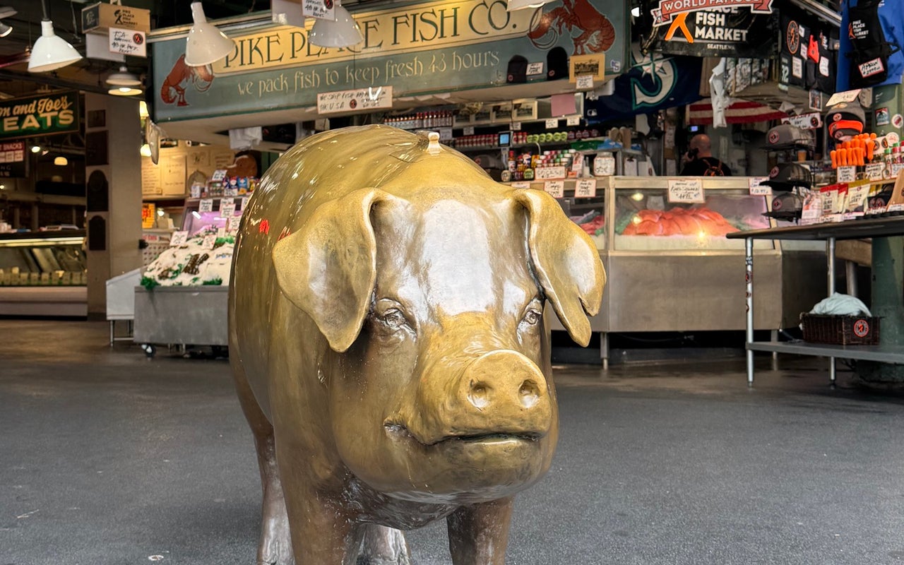 Rachel the Pig at Pike Place Market