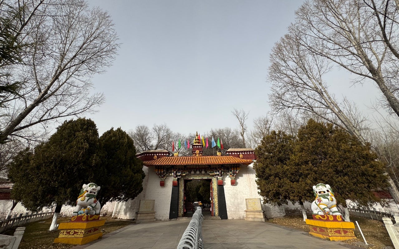 Norbulingka (罗布林卡)