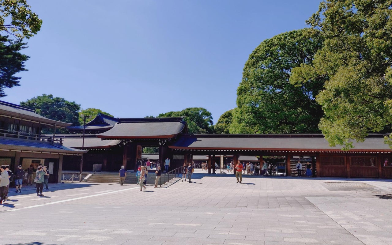 Meiji Jingu Shrine (明治神宮)