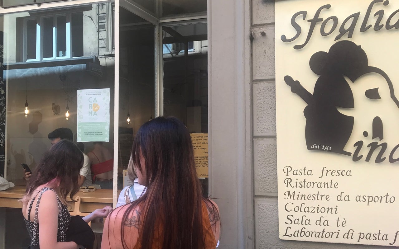 Sfoglia Rina