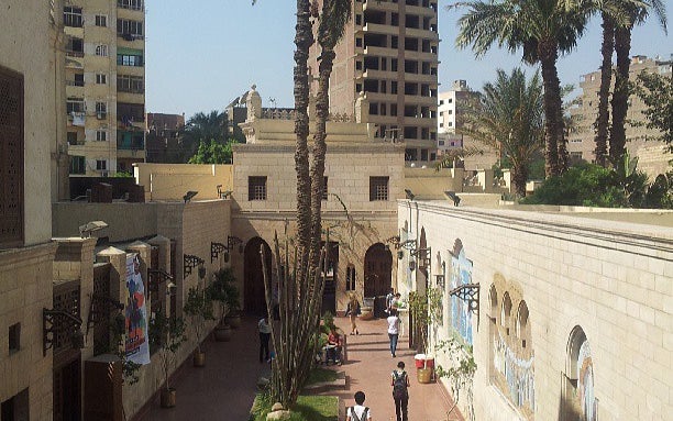 Hanging Church (الكنيسة المعلقة)