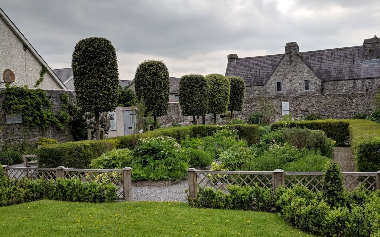 Rothe House & Garden