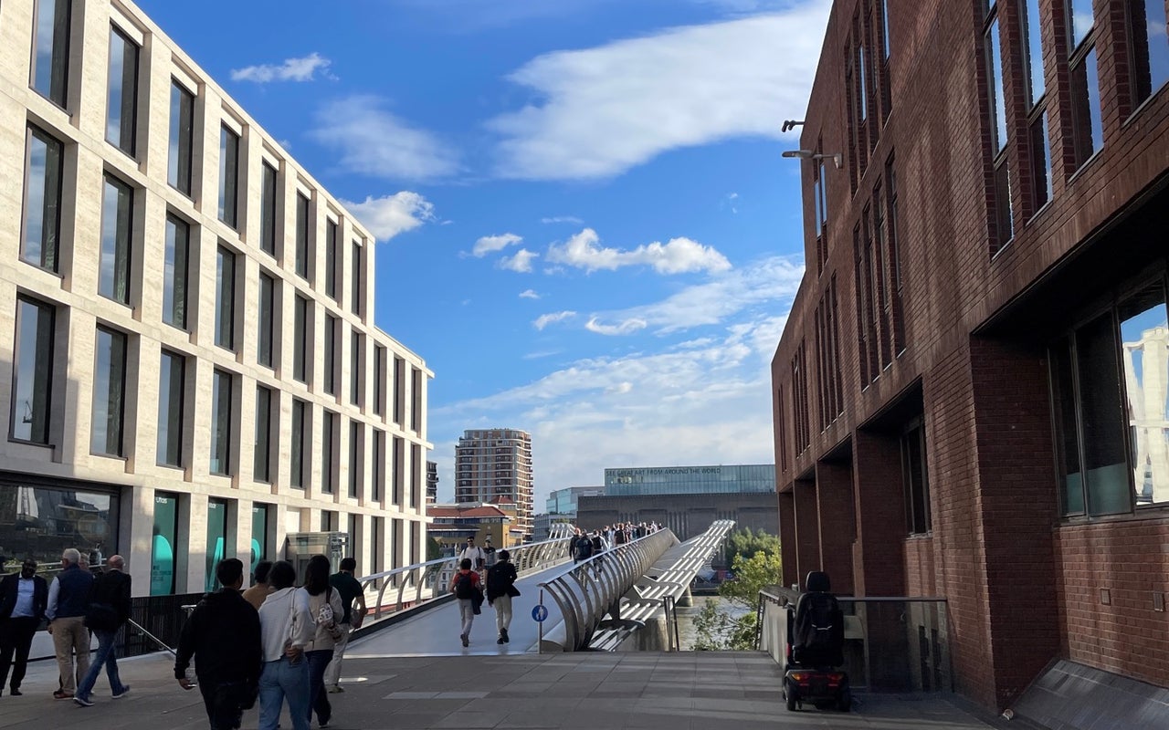 Millennium Bridge