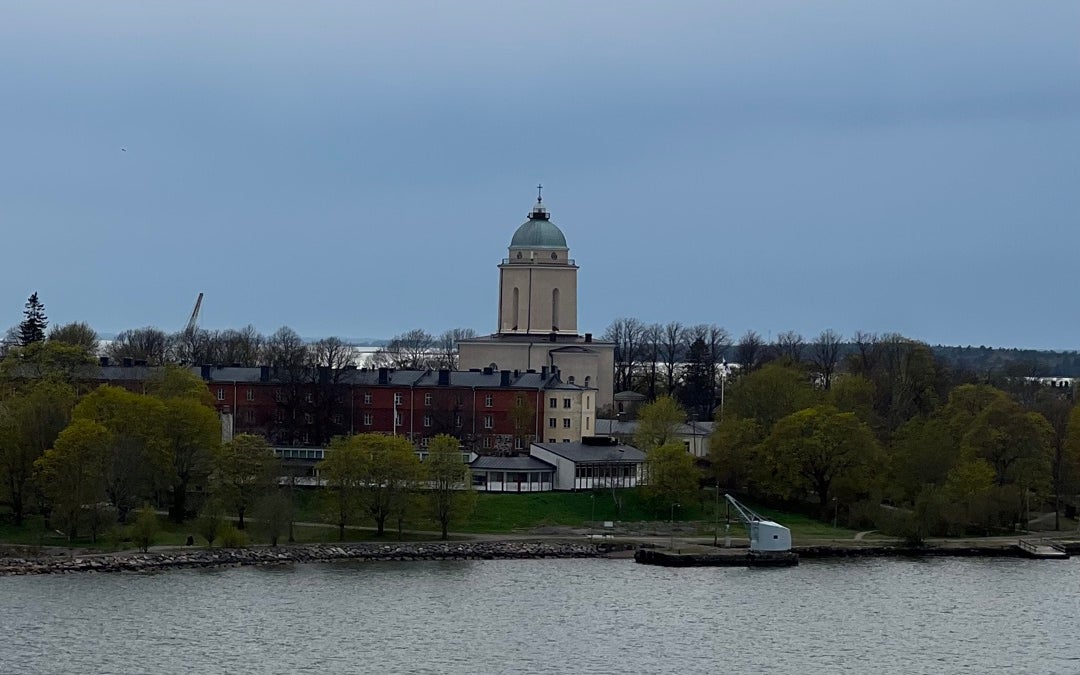 Suomenlinna Fortress Ruins (Suomenlinnan Rauniot)