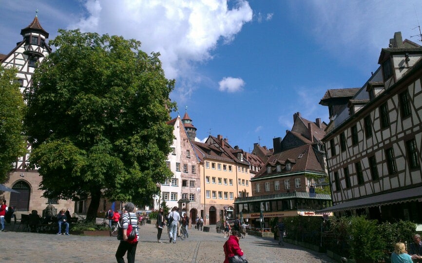 Albrecht-Dürer-Platz