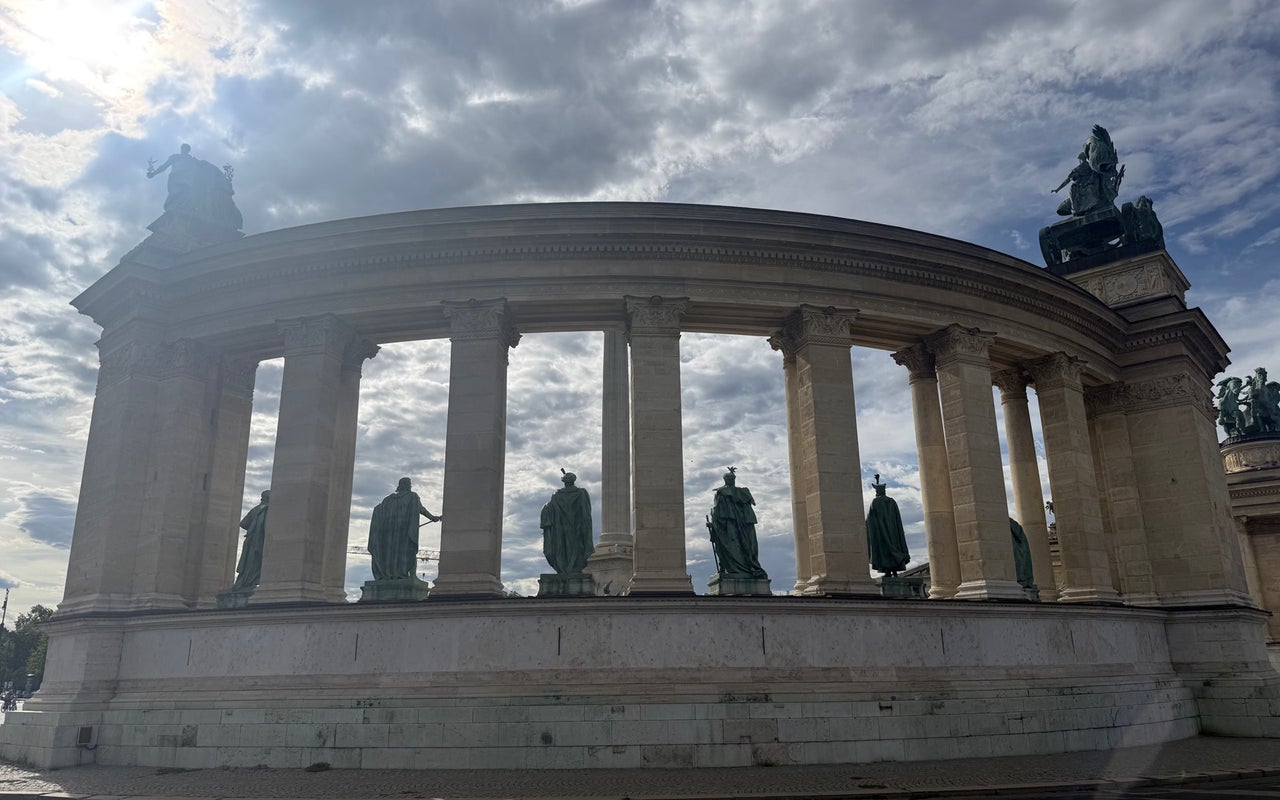 Heroes' Square (Hősök tere)