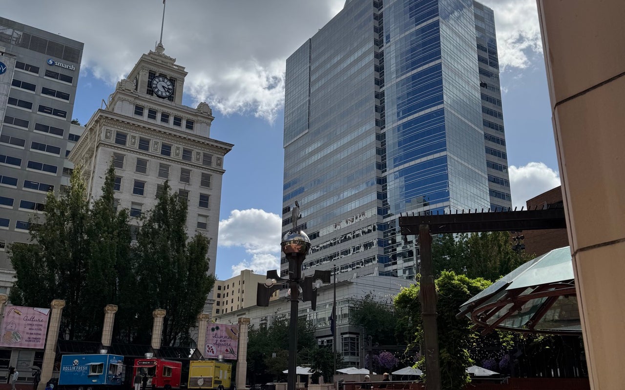 Pioneer Courthouse Square