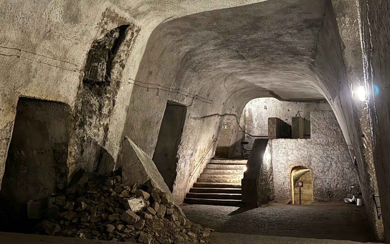 Galleria Borbonica - Ingresso Palazzo Serra di Cassano (Tour Via delle Memorie)