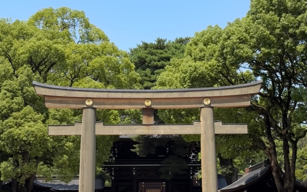 Meiji Jingu Shrine (明治神宮)