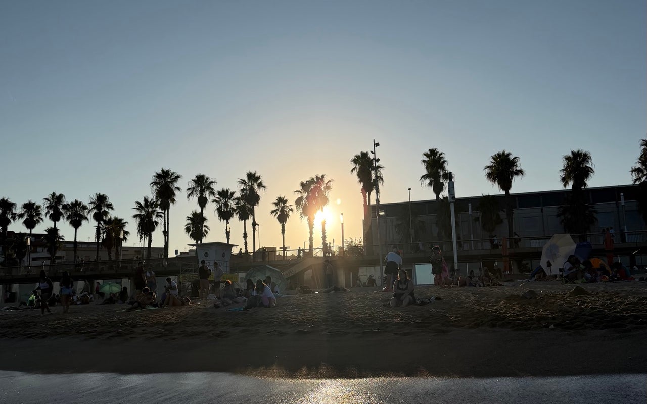 Barceloneta Beach (Platja de la Barceloneta)