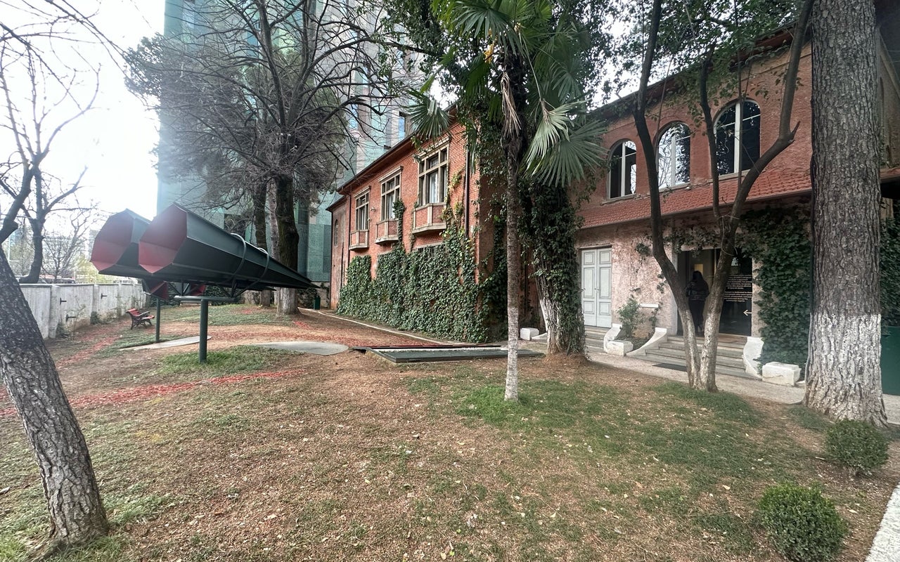 House of Leaves (Muzeu i Përgjimeve të Sigurimit të Shtetit)