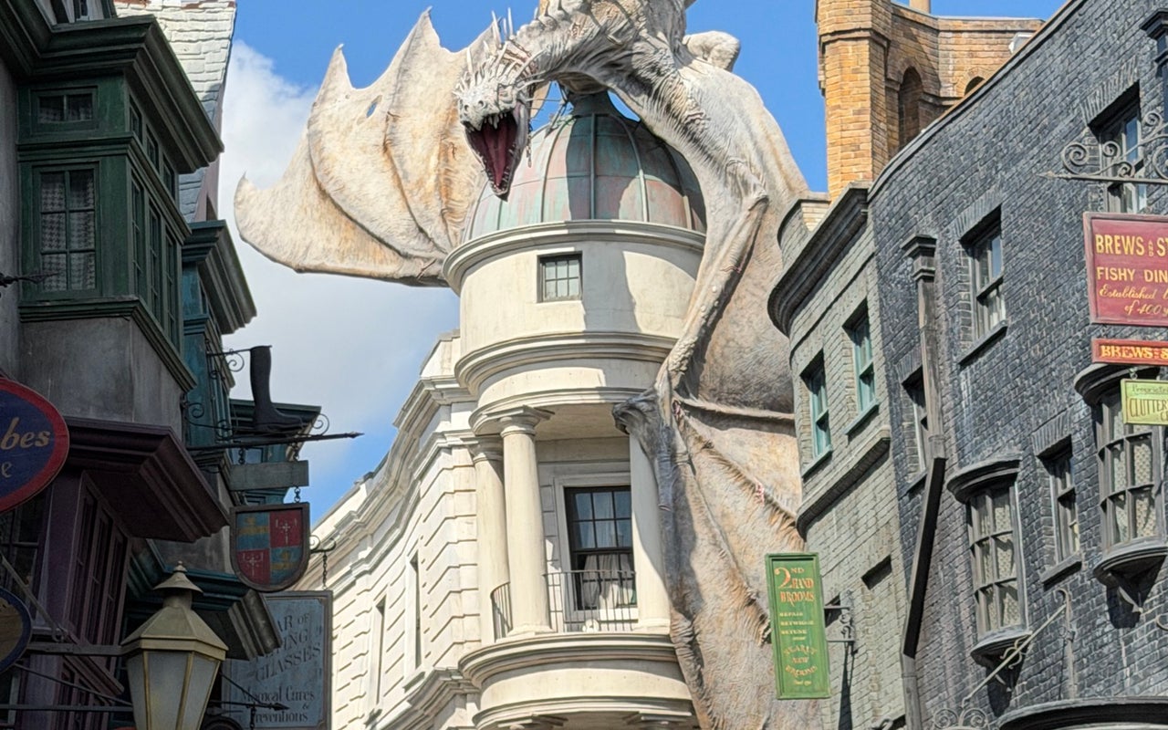 The Wizarding World of Harry Potter - Diagon Alley