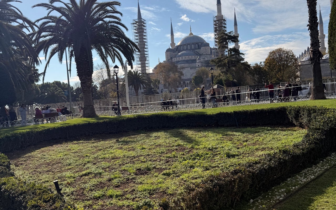 Sultanahmet Square (Sultanahmet Meydanı)