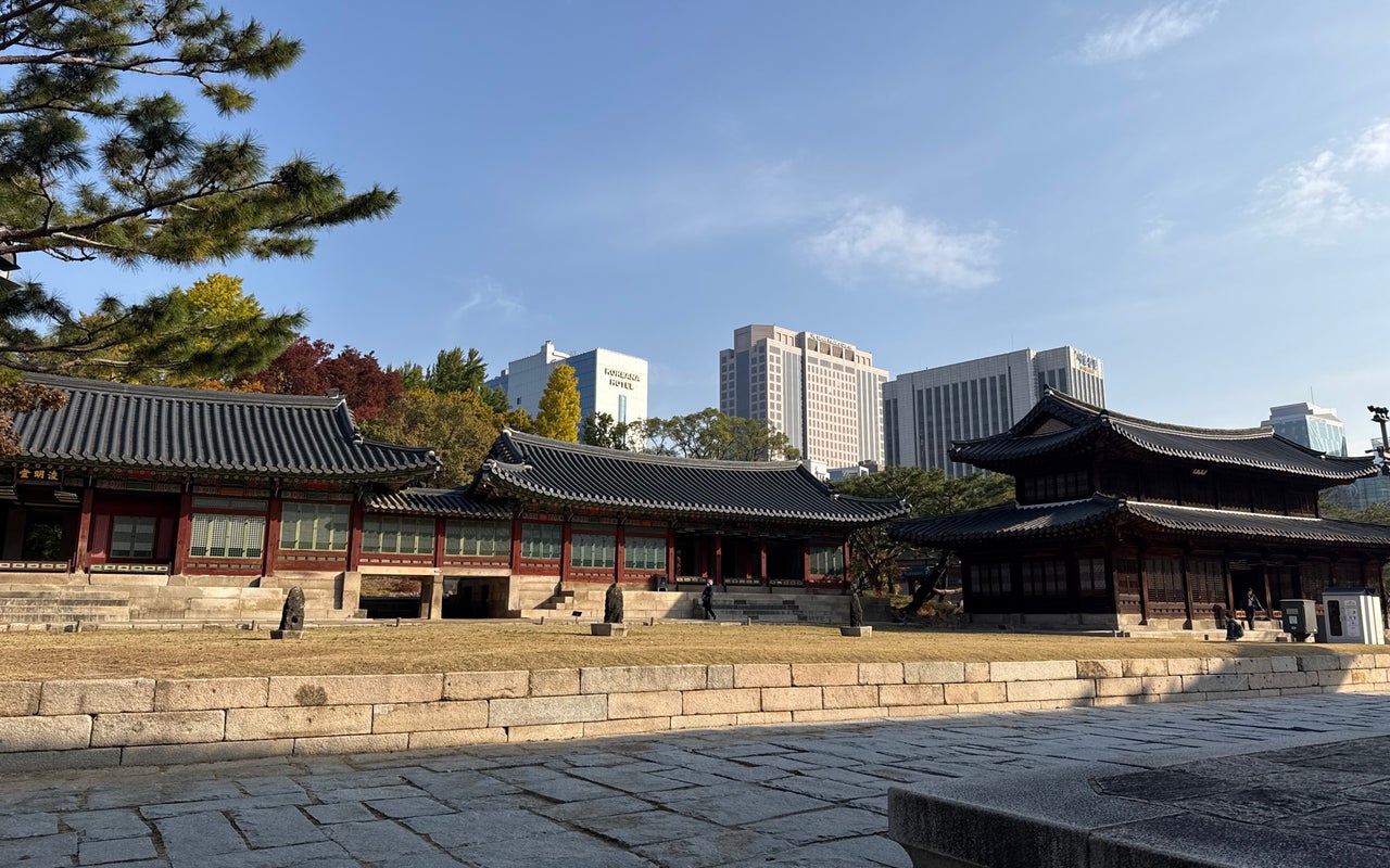 Deoksugung (덕수궁)