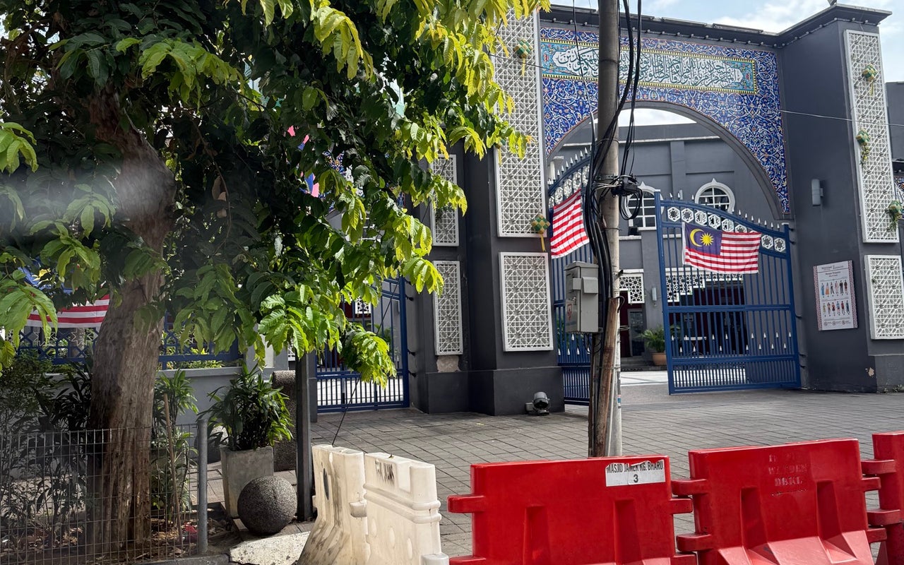 Masjid Jamek Kg Baru (مسجد جامع)