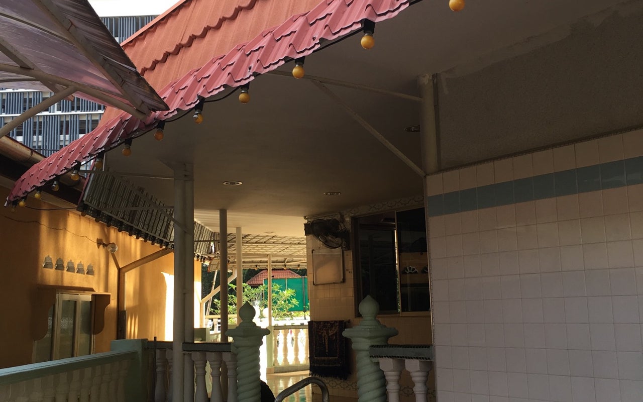 Surau Kampung Morten
