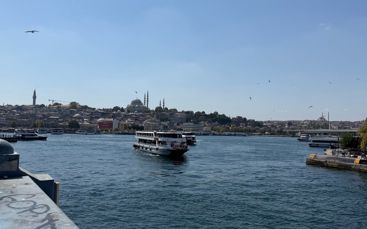 Galata Bridge (Galata Köprüsü)