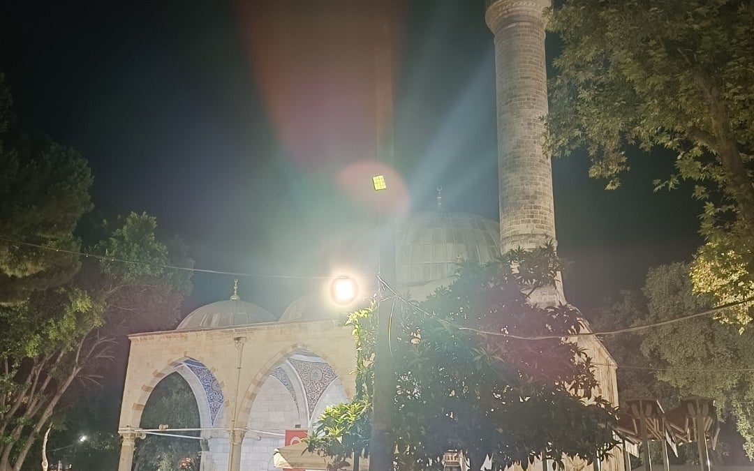 Muratpaşa Camii