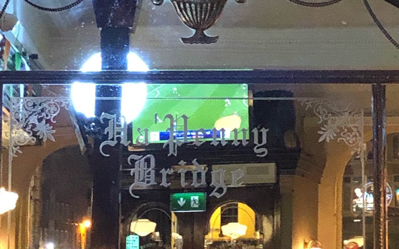 Ha'penny Bridge Inn