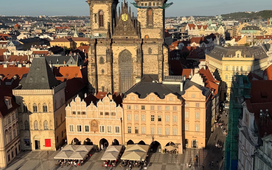 Old Town Square (Staroměstské náměstí)