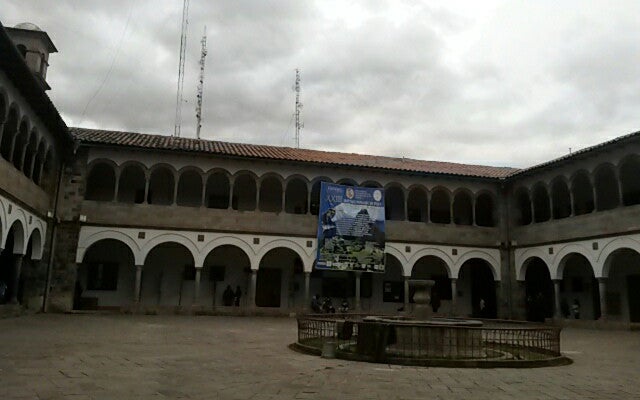 Paraninfo Universitario