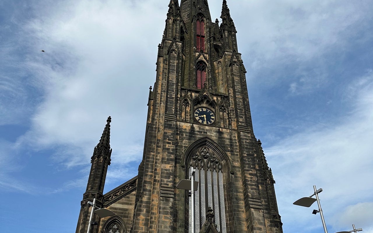Tolbooth Kirkyard