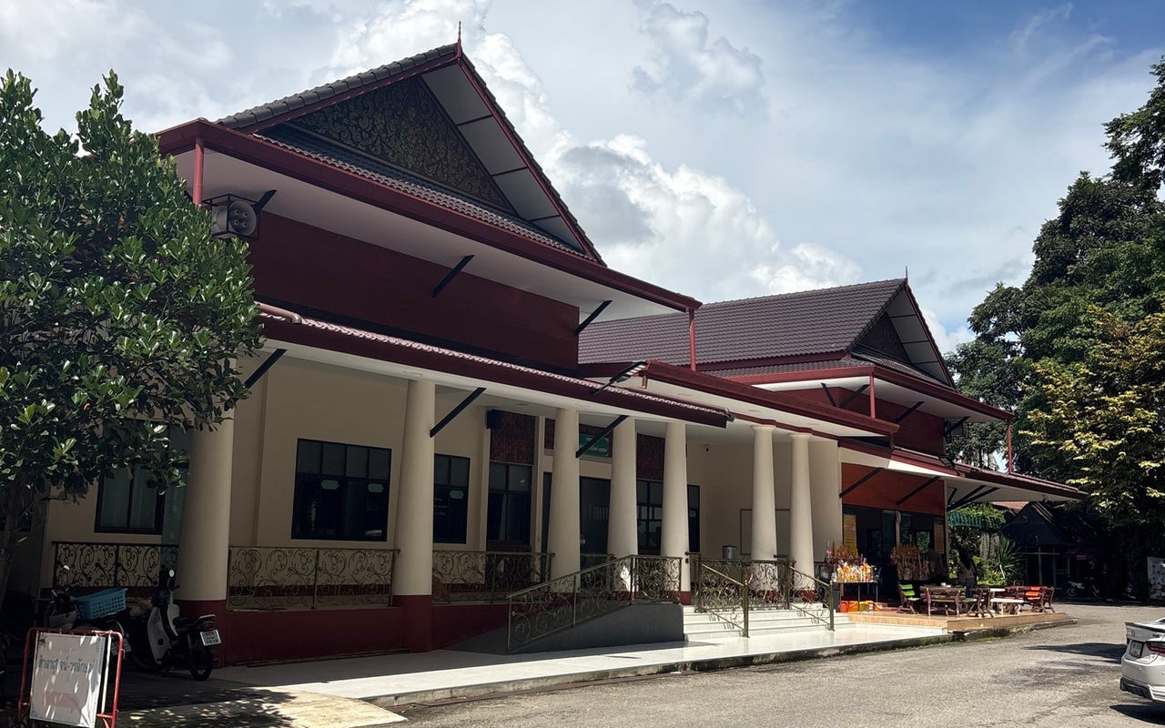 Wat Jed Yod (วัดโพธารามฯ (วัดเจ็ดยอด))